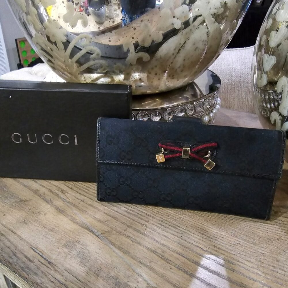 VGUC Authentic Gucci Long Wallet - Picture 2 of 16